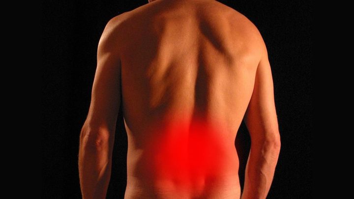 Conseils pour soulager la douleur du bas du dos : traiter le mal de dos efficacement et naturellement